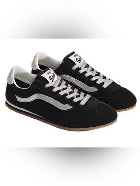Vans women’s super Lowpro shoe